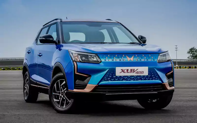 Mahindra XUV400 EV 2025 Brochure PDF Download Latest Specs Features